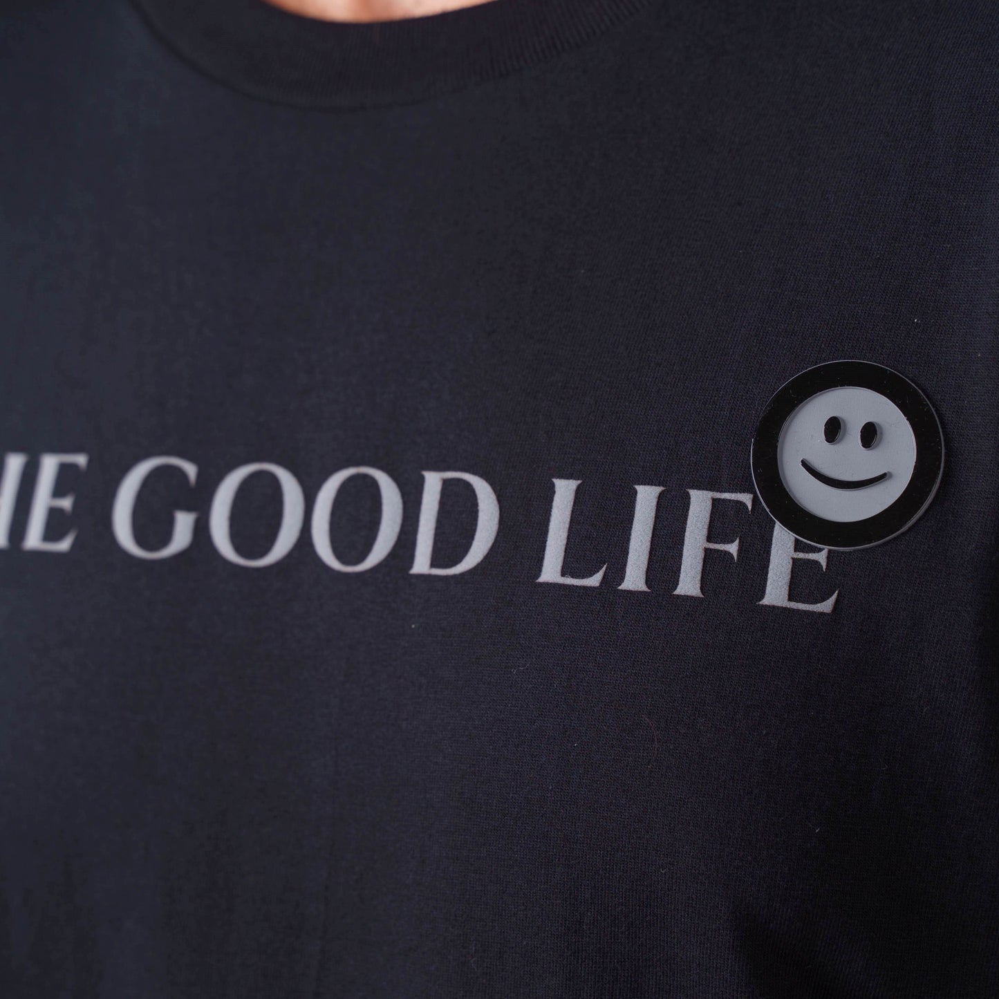 Camiseta Básica TheGoodLife parche Logo