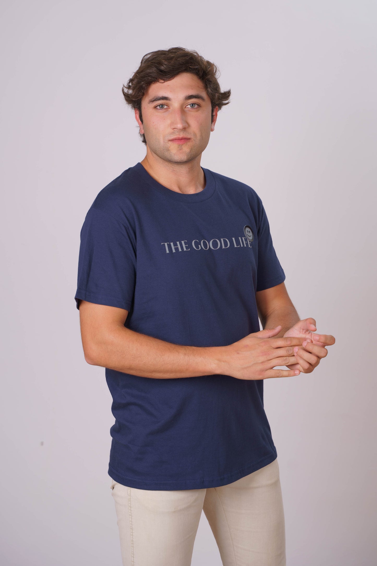 Camiseta Básica TheGoodLife parche Logo